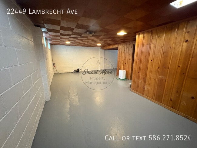 Building Photo - 22449 Lambrecht Ave