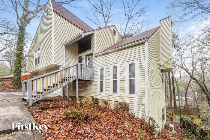Building Photo - 3975 Rock Mill Pkwy