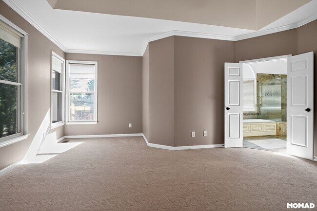 Building Photo - Spacious 4BR House in Canton