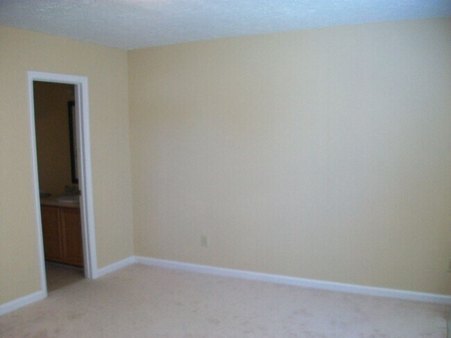 Building Photo - ALAMOSA PLACE