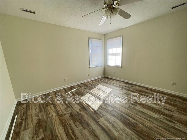 Building Photo - 7895 Burwell Dr
