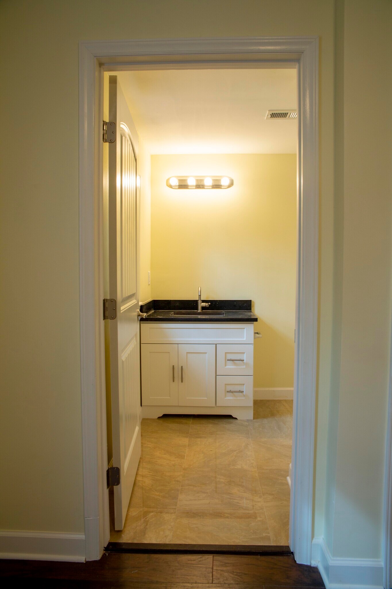 Building Photo - 114 Annies Ridge Rd