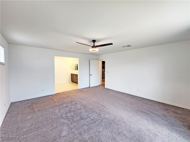 Building Photo - 3821 E Weld Ave