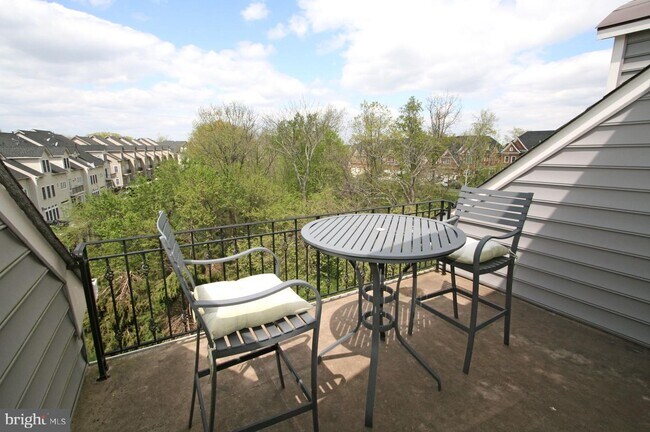 Building Photo - 43704 Burning Sands Terrace