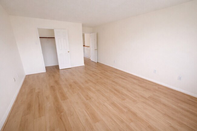 Building Photo - 13623 Eldridge Springs Way