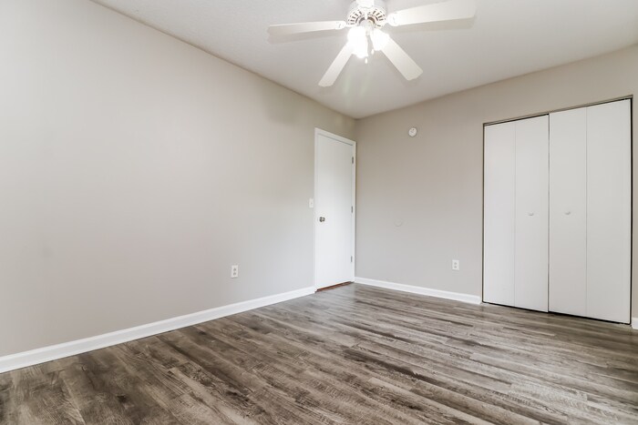 Building Photo - 105 White Pine Ct
