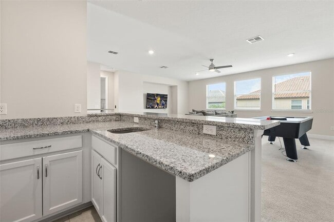 Building Photo - 8373 Ludington Cir