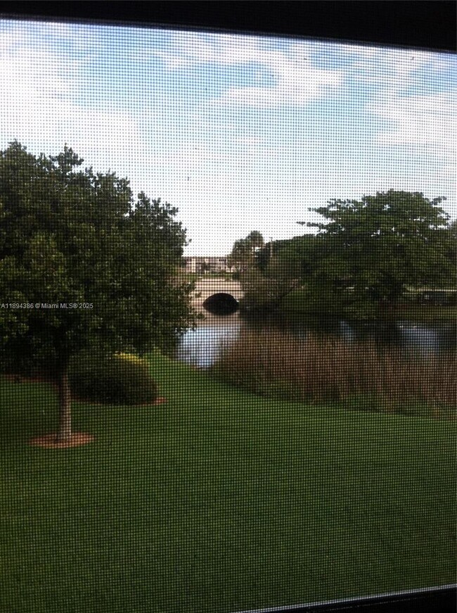 Building Photo - 2709 Nassau Bend