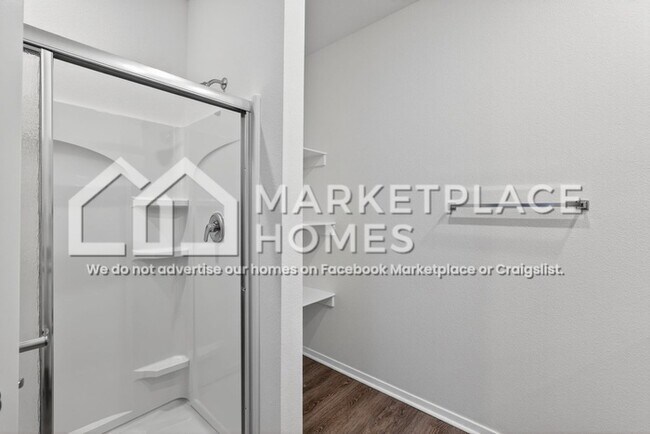 Building Photo - 2644 E Gila Wy