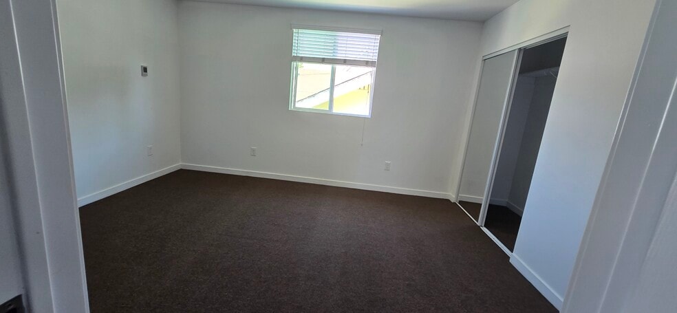 Building Photo - 6307 Miramonte Blvd