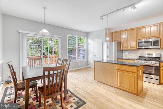 Building Photo - 43162 Ivywood Terrace