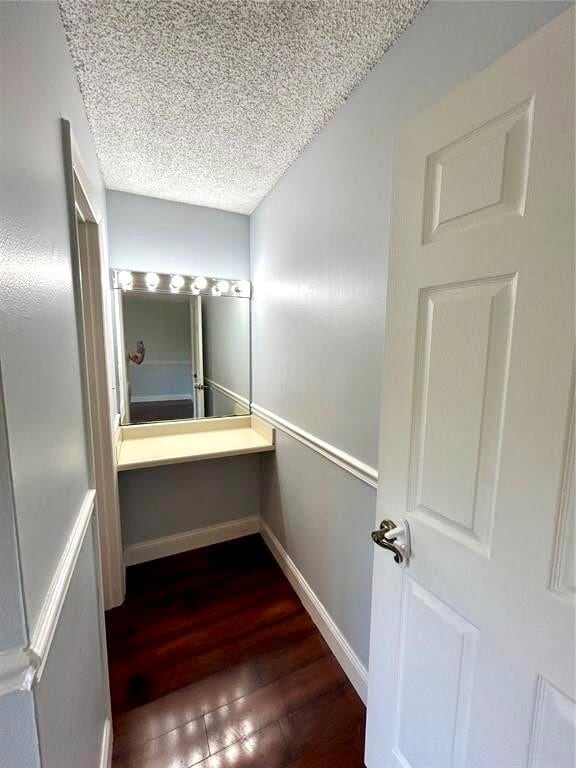 Building Photo - 8131 Lagos De Campo Blvd