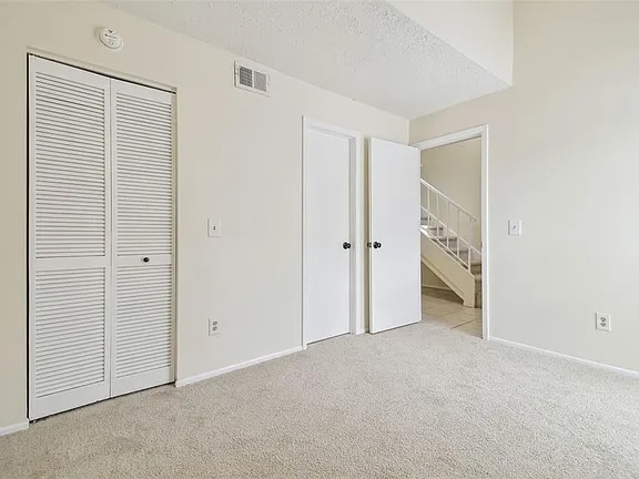 Building Photo - 9473 N Forest Hills Pl