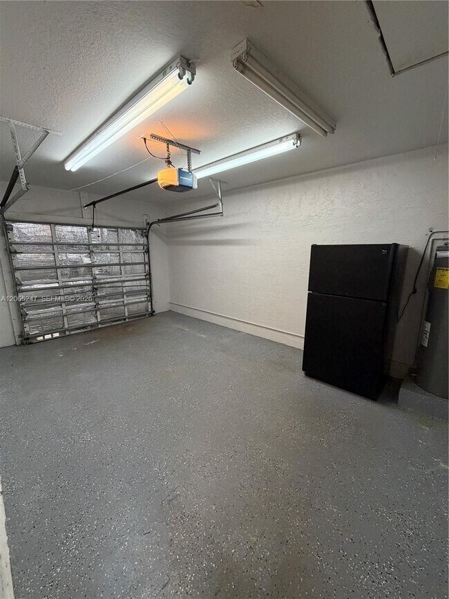 Building Photo - 14525 NW 88th Ave