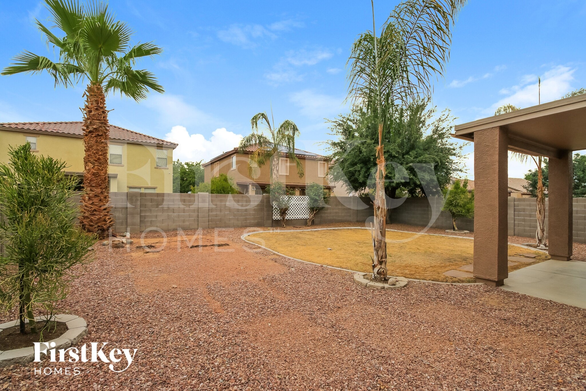 Building Photo - 888 E Desert Rose Trail