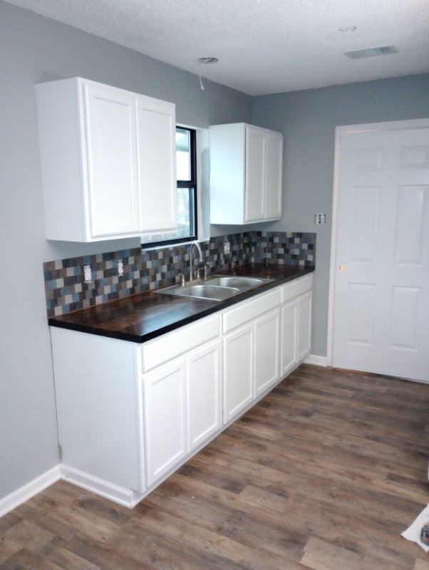 Building Photo - 1509 Shady Ln