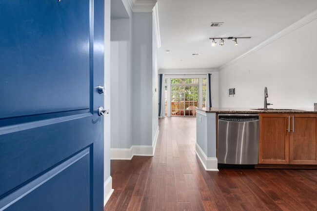 Building Photo - 1055 Piedmont Ave NE