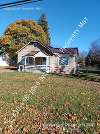 Building Photo - Charming Ranch style 2 bedroom, 1 bath hom...