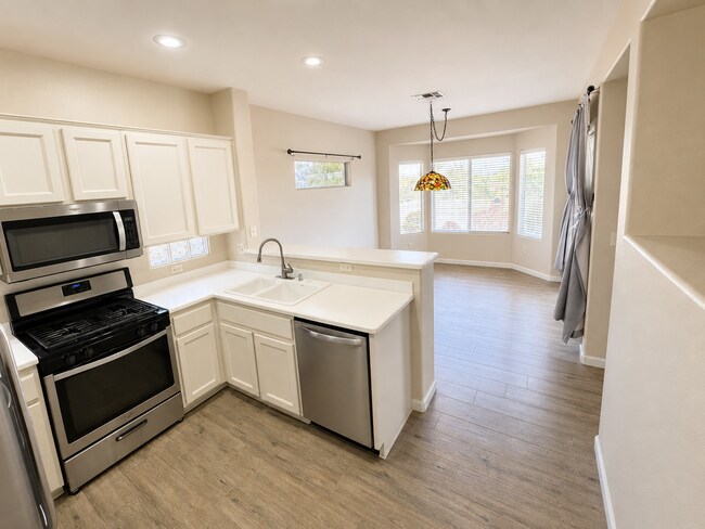 Building Photo - 2842 Freedom Hills Dr