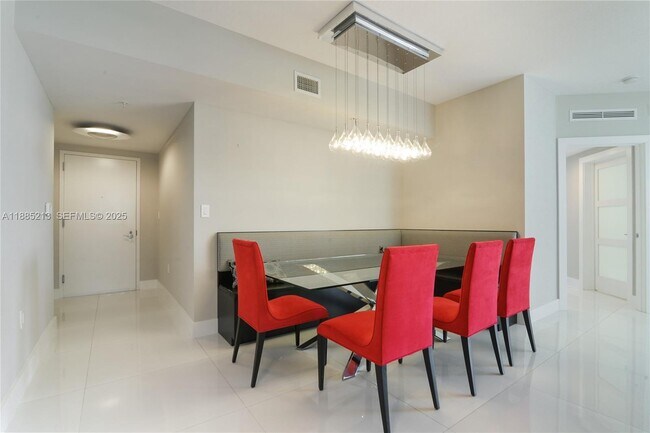 Building Photo - 1745 E Hallandale Beach Blvd