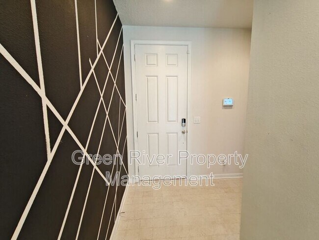 Building Photo - 5138 Sawmill Pt Wy