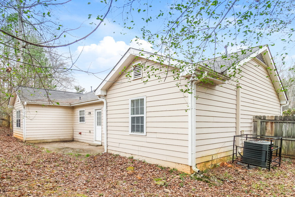 Building Photo - 779 Pepperwood Trail