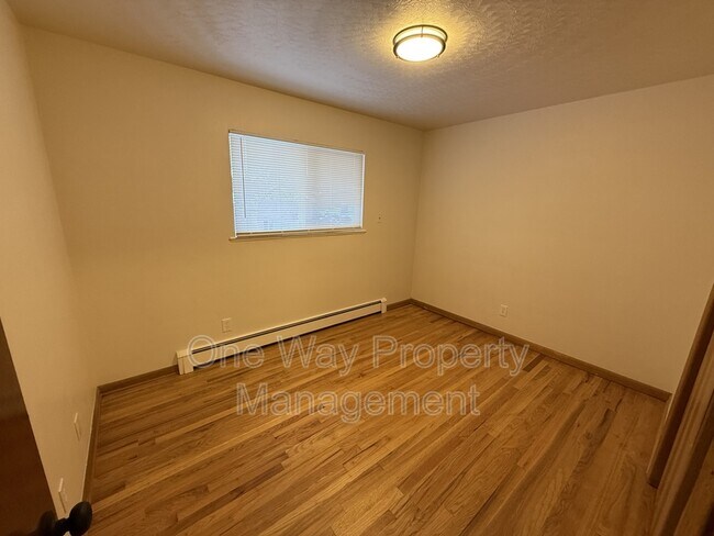 Building Photo - 2156 19th Ave