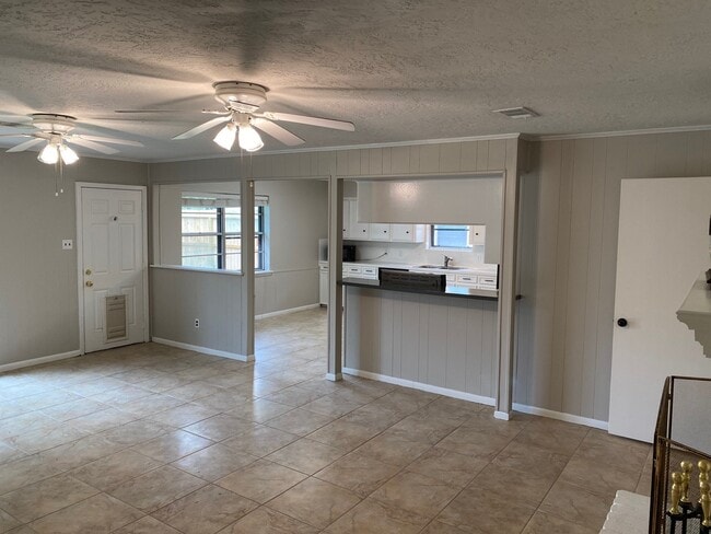 Building Photo - 13618 Meisterwood Dr