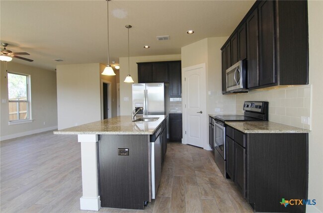 Building Photo - 712 Gristmill Dr