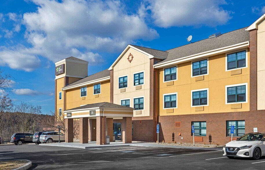 Primary Photo - Furnished Studio-Boston - Braintree