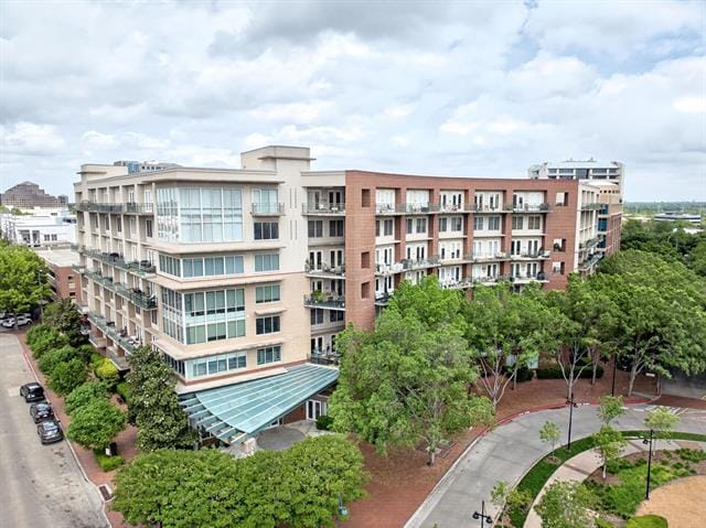 Building Photo - 5055 Addison Cir