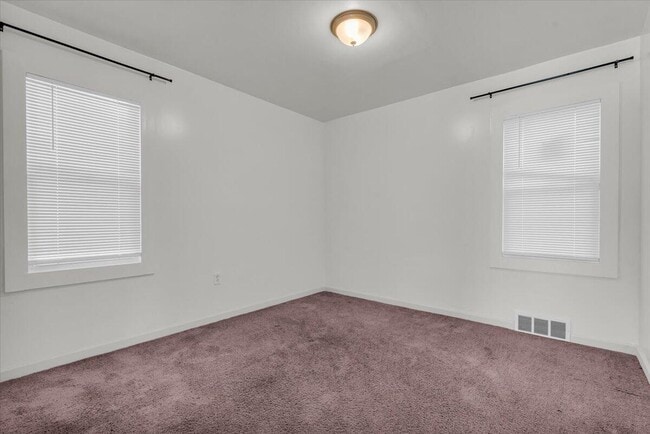 Building Photo - 14909 Griggs St