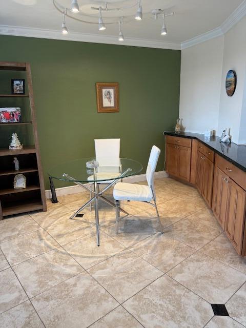 Building Photo - 3700 Galt Ocean Dr