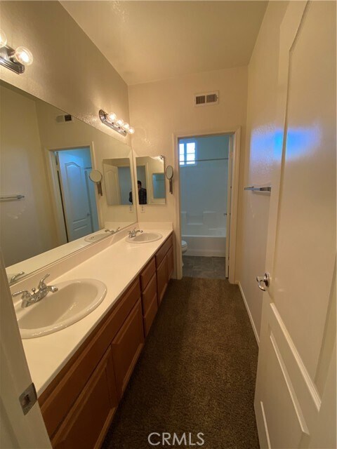 Building Photo - 5505 Sunset Ridge Dr