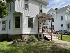Building Photo - 108 Buell St