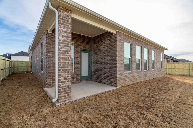 Building Photo - Brand-New Luxurious 4 Bedroom in Bentonville!  FENCE INCLUDED!