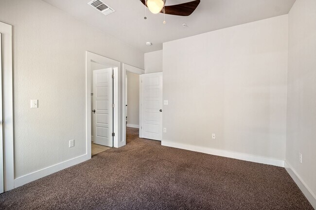 Building Photo - Beautiful Crestview Station Home with Garage & Covered Patio