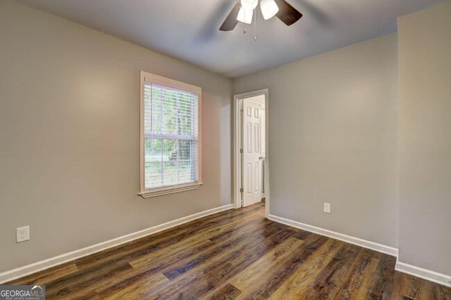 Building Photo - 641 Ragsdale Rd