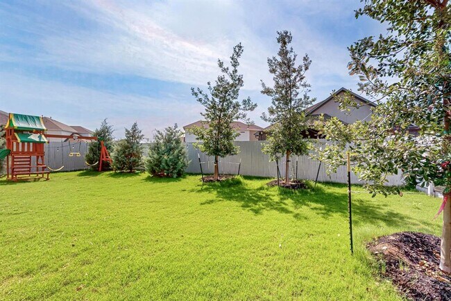 Building Photo - 4412 Shady Hl Ln