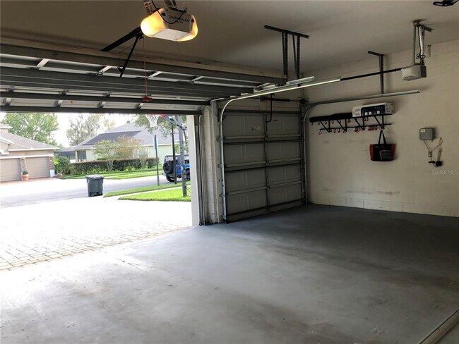 Building Photo - 12462 Westfield Lakes Cir