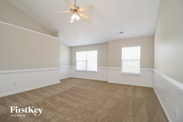 Building Photo - 113 Rosemont Ln