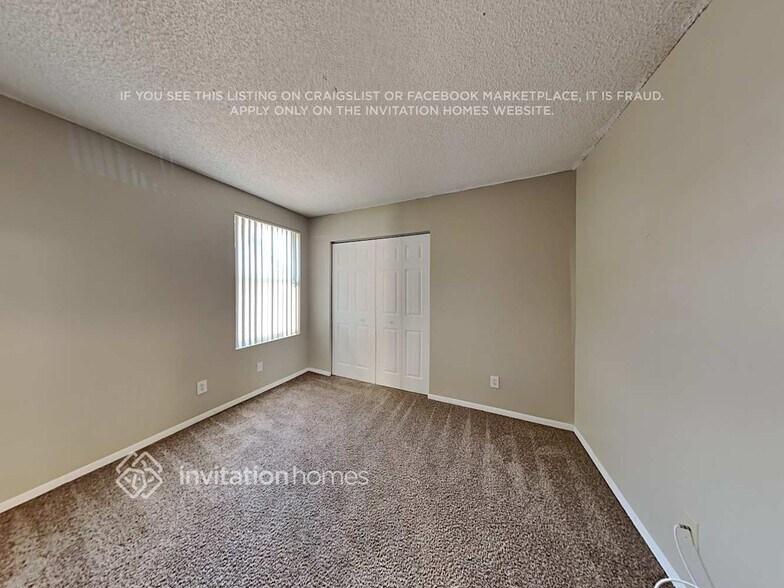 Building Photo - 2121 NW 184th Way