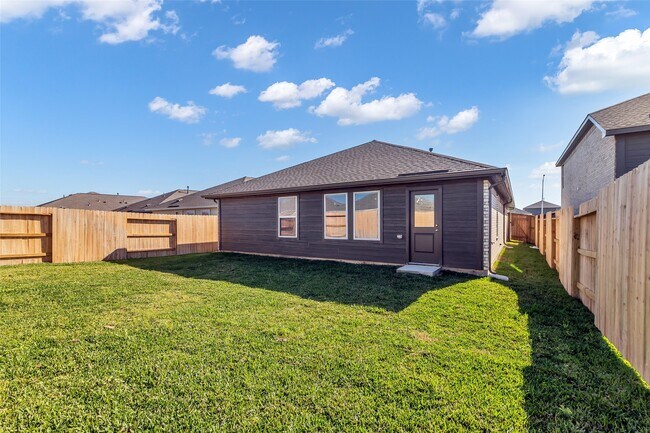 Building Photo - 26730 Scarlet Willow Dr