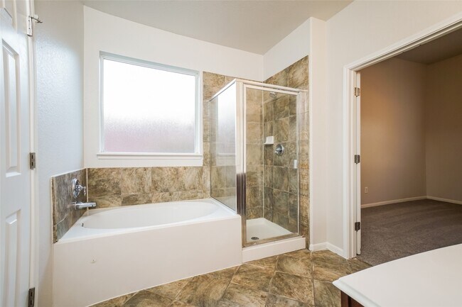 Building Photo - 21389 Timber Lodge Ln