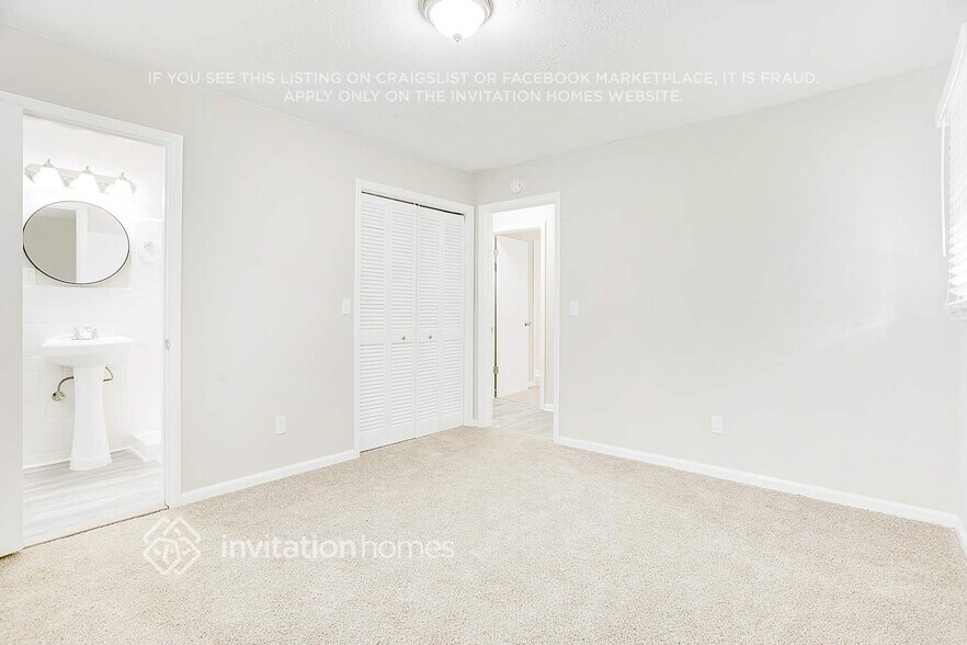 Building Photo - 3086 Tolbert Dr