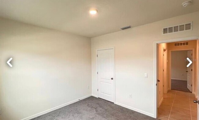 Building Photo - 2073 Doe Run Dr