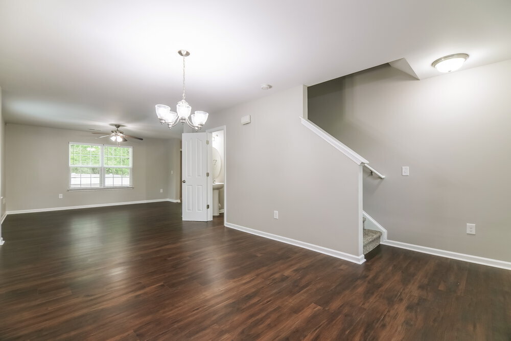 Building Photo - 8011 Spiderlily Ct