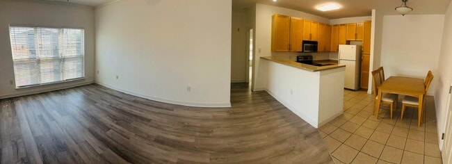 Building Photo - 1505 Cadfel Ct