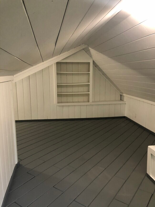 6th bedroom - 16655 Marquez Ter