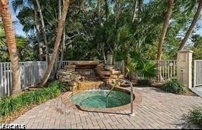 Building Photo - 4013 Palm Tree Blvd
